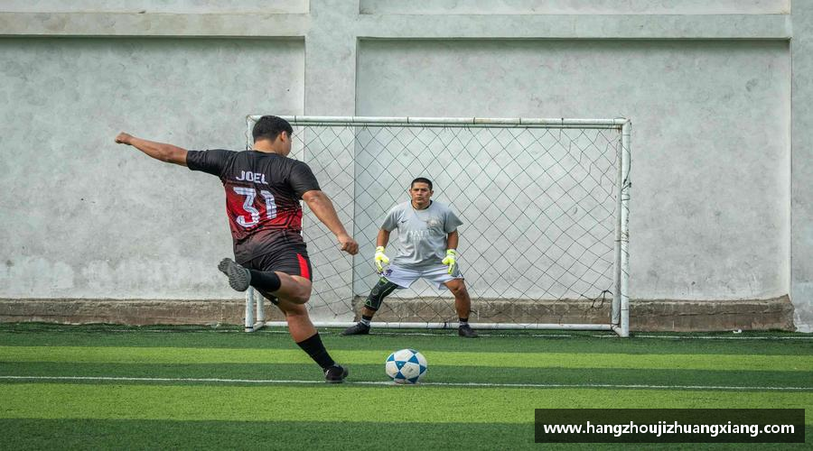 龙8long8APP激情体验，体育生活